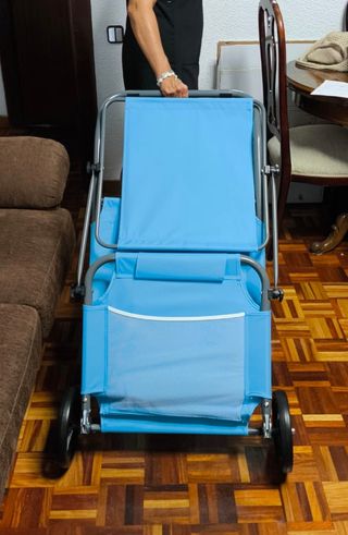 Hamaca Plegable Azul con Ruedas