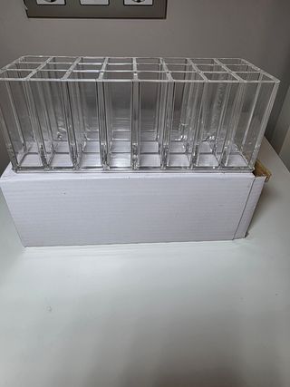 Organizador maquillaje 24 compartimientos 