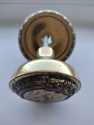 Pomo puerta antiguo bronce