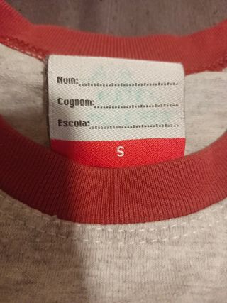 Ropa de chandal vedruna 