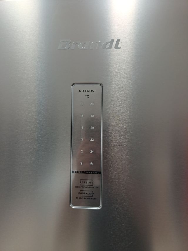 NUEVO!!! SIDE BY SIDE BRANDT
Garantía de 1 año