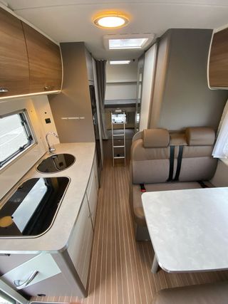Se vende autocaravana Etrusco a6600bb 2021
