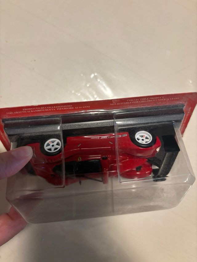 Modellino Ferrari F333 SP 1:43