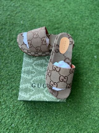 Sandalias Gucci 