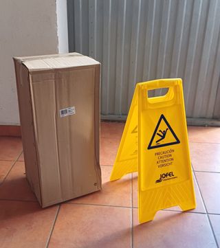 Signos de Precaución Mojado