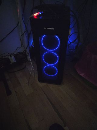 Torre PC Hummer  
I5 Intel core 12400
Geforce gtx