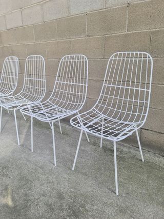 Set 4 sillas estilo Eames con brazos. Vintage 70s.
