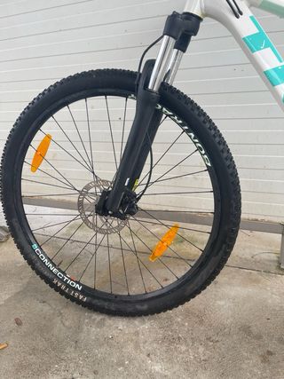Bicicleta Trek Marlin 5 blanca