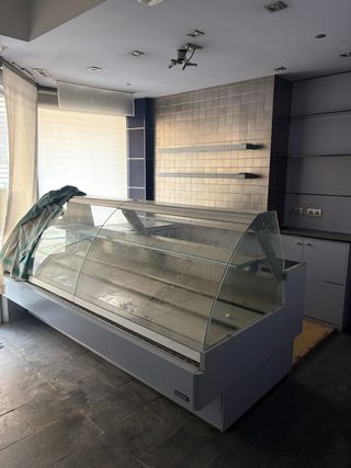 Vitrina refrigerada pastelería