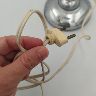 LÁMPARA DE ESCRITORIO