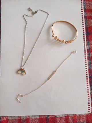 Collar y pulseras