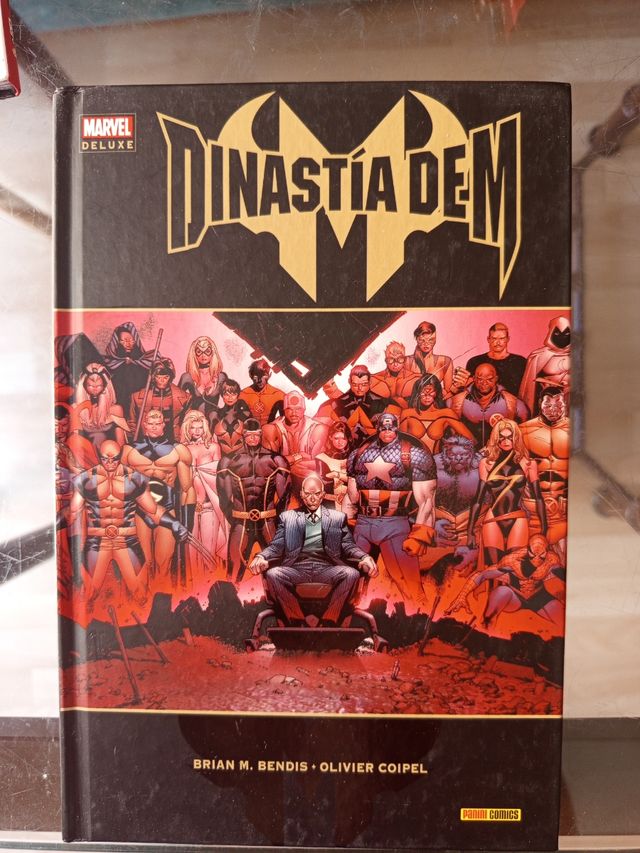 Dinastia de M. Marvel Deluxe