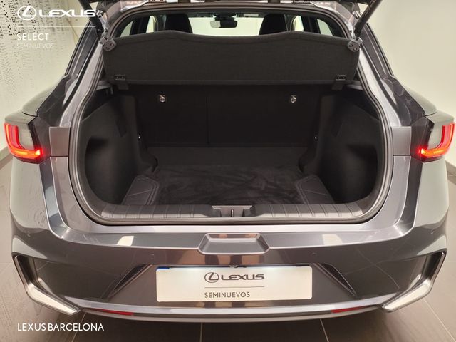 Lexus LBX EMOTION PLUS 2025 REF 3733