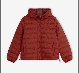 Chaqueta Levis Edie Packable burdeos.