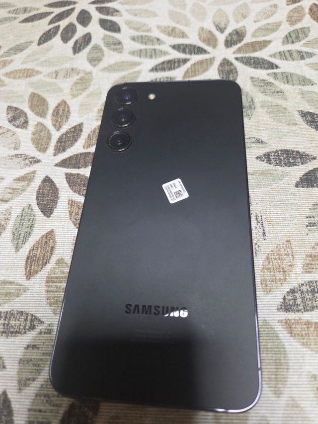 Samsung S23+ negro + reloj samsung galaxy watch 5