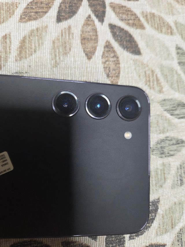 Samsung S23+ negro + reloj samsung galaxy watch 5