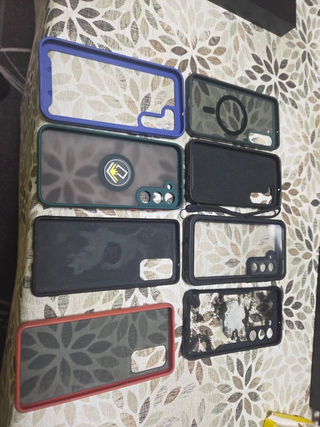 Samsung S23+ negro + reloj samsung galaxy watch 5