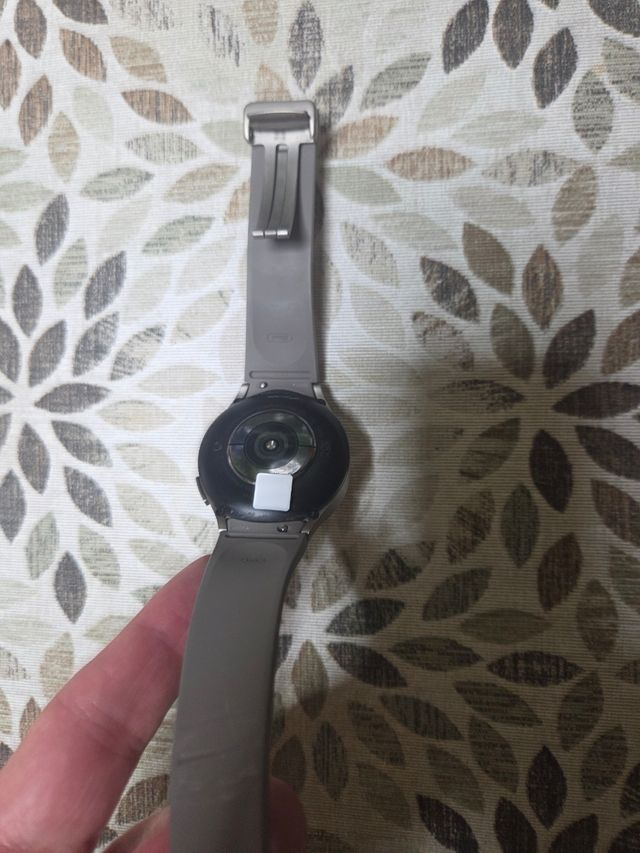 Samsung S23+ negro + reloj samsung galaxy watch 5