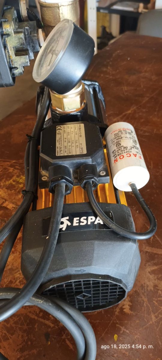 Bomba de agua ESPA.