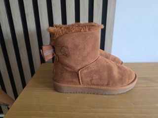 Botines Marrón Pelo sintético