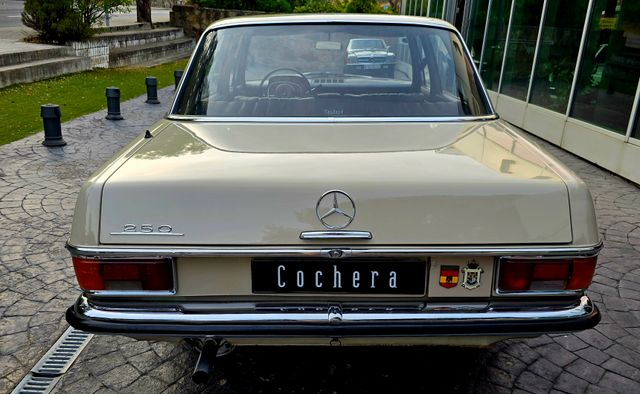 Mercedes-Benz 250/8  1969 en Estado Original !!