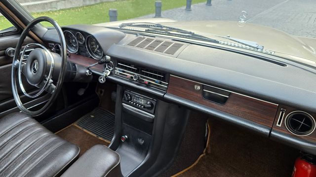 Mercedes-Benz 250/8  1969 en Estado Original !!