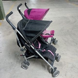2 sillas plegables Cybex Onyx + sacos