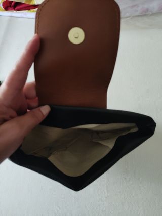 Pochette nera e marrone