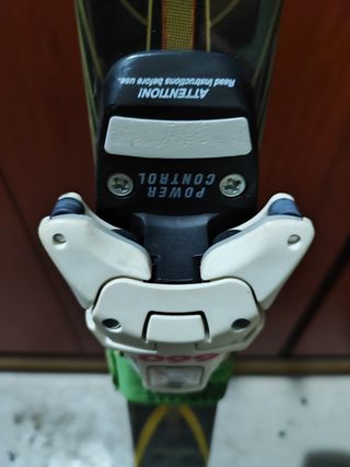 Esquís Rossignol + Fijaciones