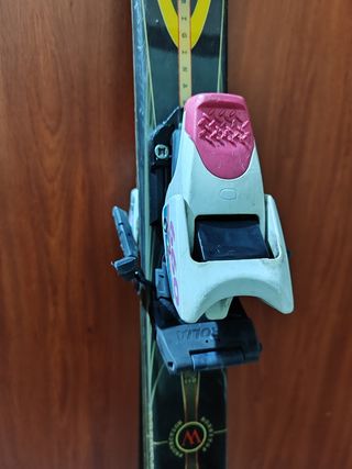 Esquís Rossignol + Fijaciones