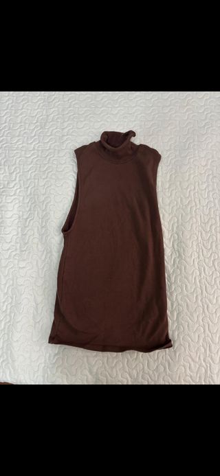 Top marrón Zara - sin mangas