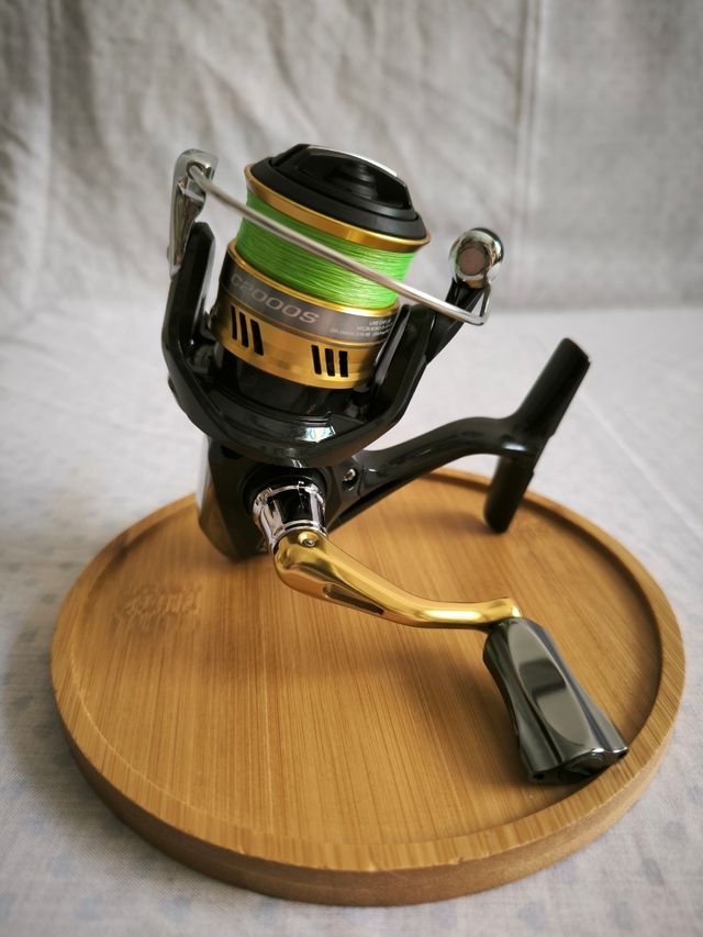 Carrete Shimano Sahara C2000HGS