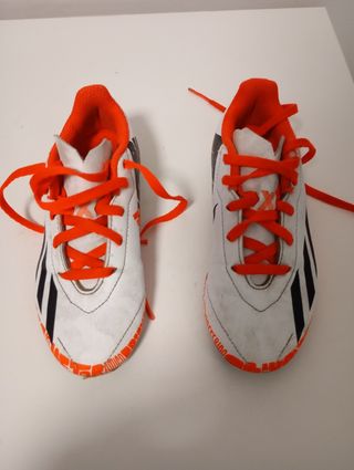 Botas fútbol niño Adidas - talla 30