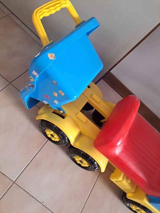 Camion giocattolo bimbi