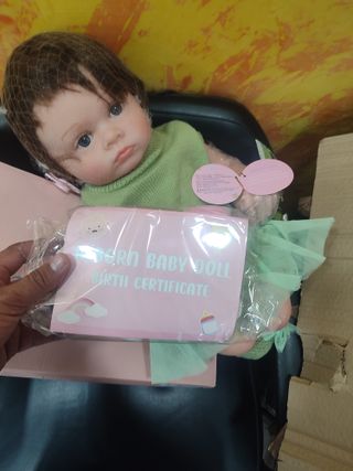 Muñeca reborn bebé