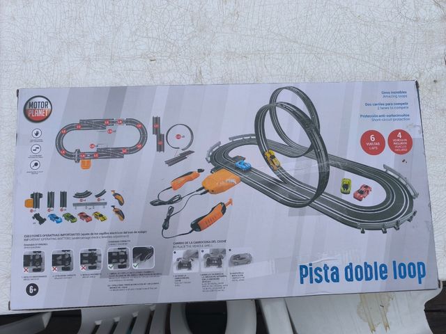 Pista doble coches teledirigidos