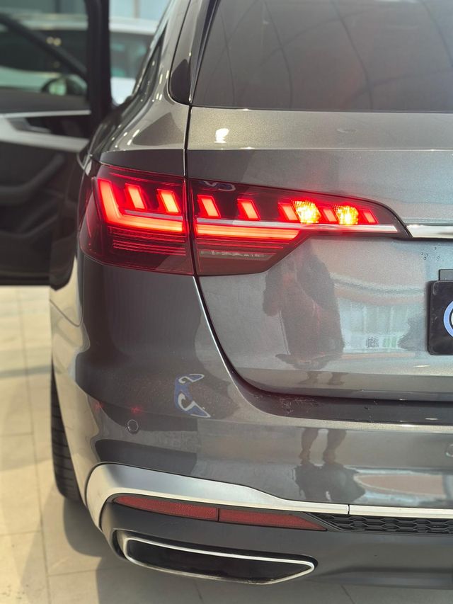 Audi A4 Avant 35 Tdi S-Line S-tronic
