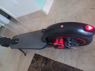 Patinete eléctrico plegable nuevo sin estrenar