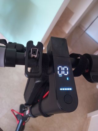 Patinete eléctrico plegable nuevo sin estrenar