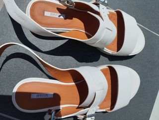 Sandalias Geox blancas