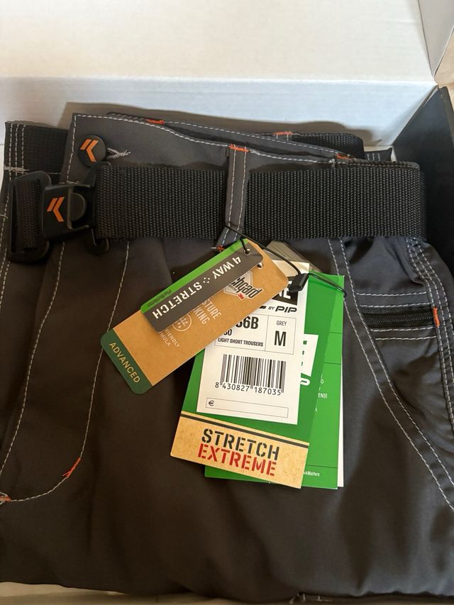 Bermuda Issaline Gris - Trabajo