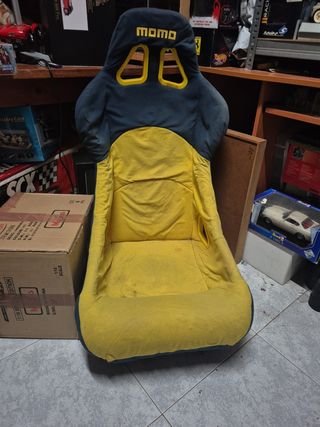 Asiento deportivo MOMO