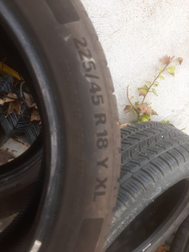 Neumático Continental 225/45R18 95Y XL