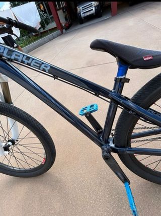 Bicicleta Dirt Jump Dartmoor de 26
