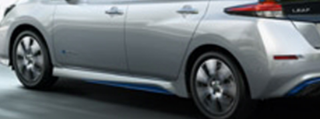 Nissan Leaf - Embellecedor lateral azul