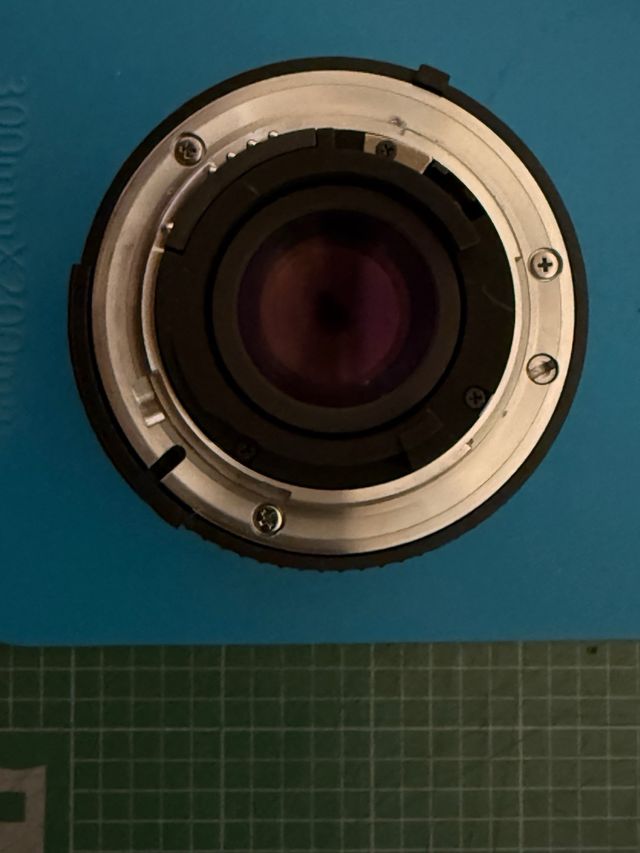 Cámara Nikon F-801s analógica