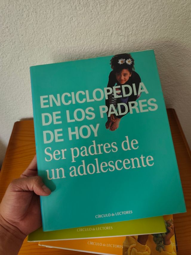 Enciclopedia Padres de Hoy (4 libros)