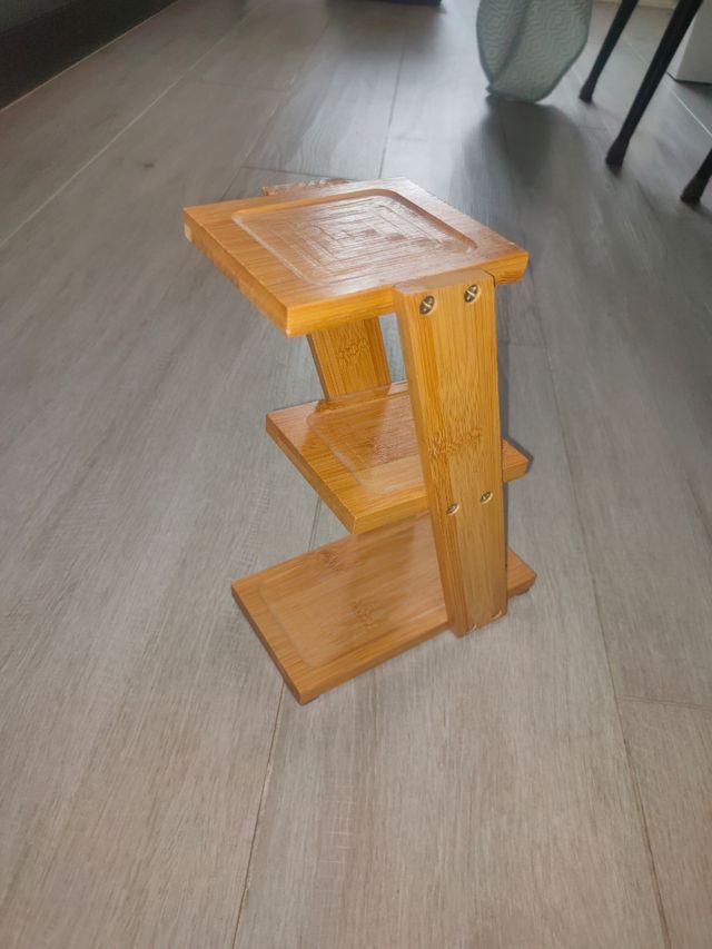 Estantería bambú 3 niveles. 