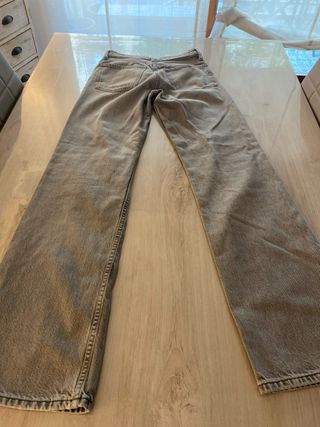 Pantalones grises | vaqueros