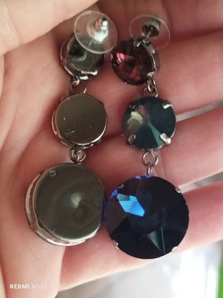 Pendientes largos azules y morados
